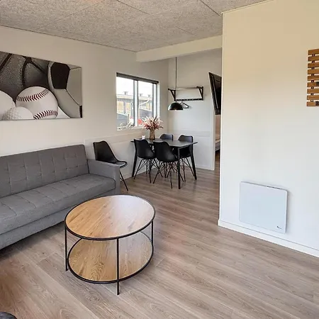 Appartement Awesome In With Indoor Swimming Pool Vejen
