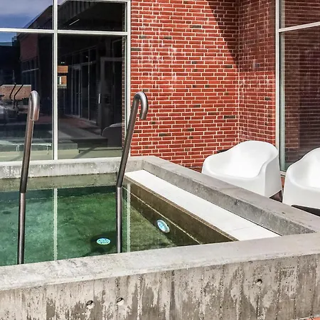 アパート Awesome In With Indoor Swimming Pool