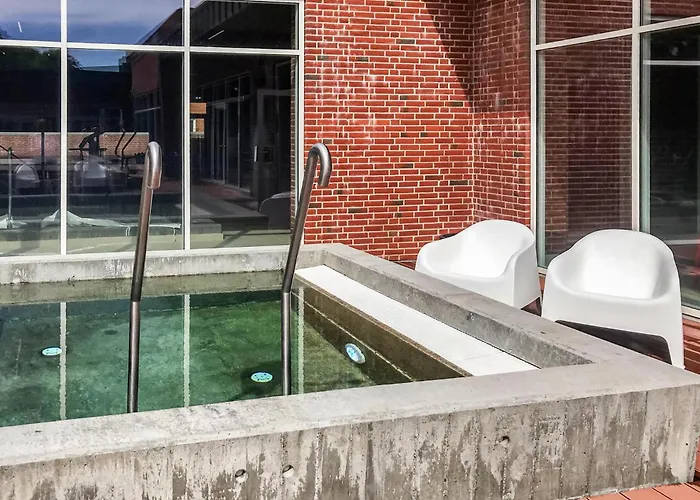 アパート Awesome In With Indoor Swimming Pool